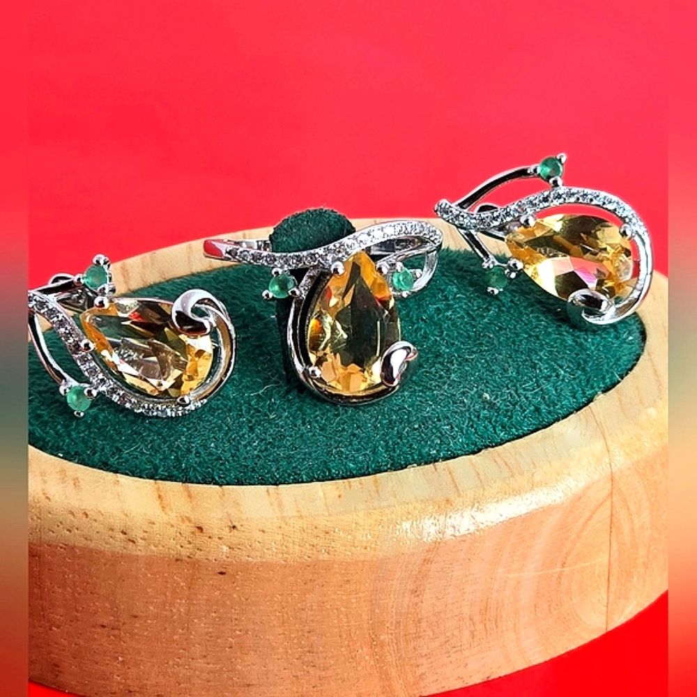 Natural Citrine & Emerald 925 Sterling Silver Set of Ring (Sz 8) & Earrings.